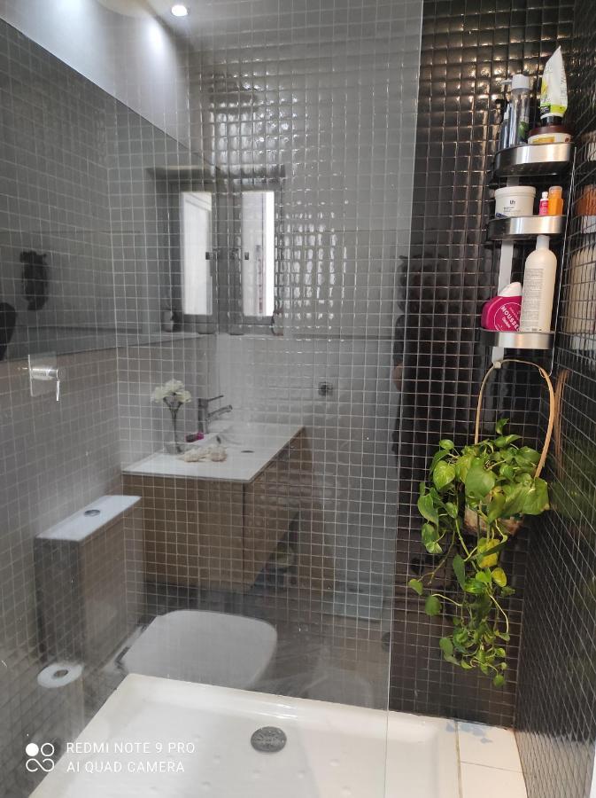 Habitacion Y Bano En Planta Independiente En Centro De Sevilla Exteriér fotografie
